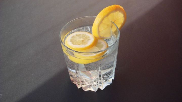 Lemon Glas Image Before Editing With Photoshop