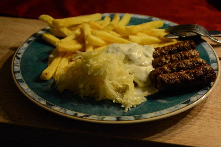 french-fries-cevapcici-cabbage-salad-tzatziki