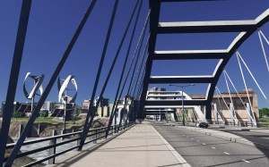 Cities Skylines Screenshot - City Riverbank