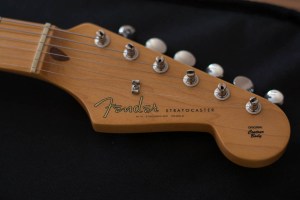 Fender Classic Series 50's Stratocaster headstock