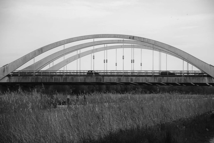 bridge in black and white